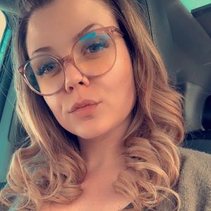 Meet your Posher, Breanne